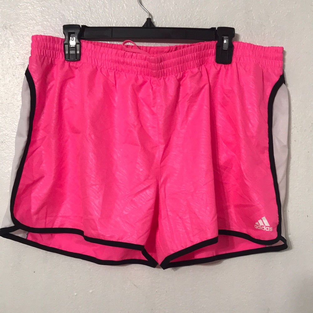 ADIDAS Short size XL